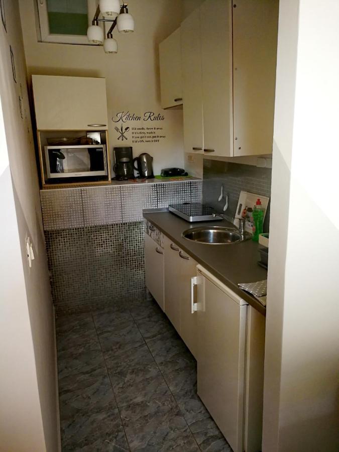 Apartments Anita Crikvenica Buitenkant foto
