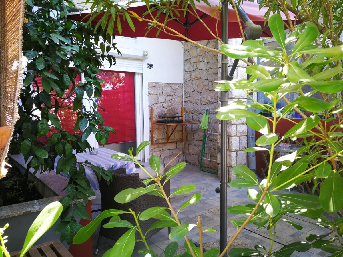 Apartments Anita Crikvenica Buitenkant foto