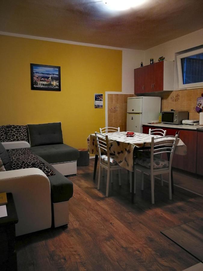 Apartments Anita Crikvenica Buitenkant foto